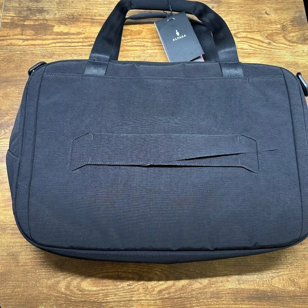 NEW Alpaka Bravo Brief Black Axoflux 400D Laptop Bag 16